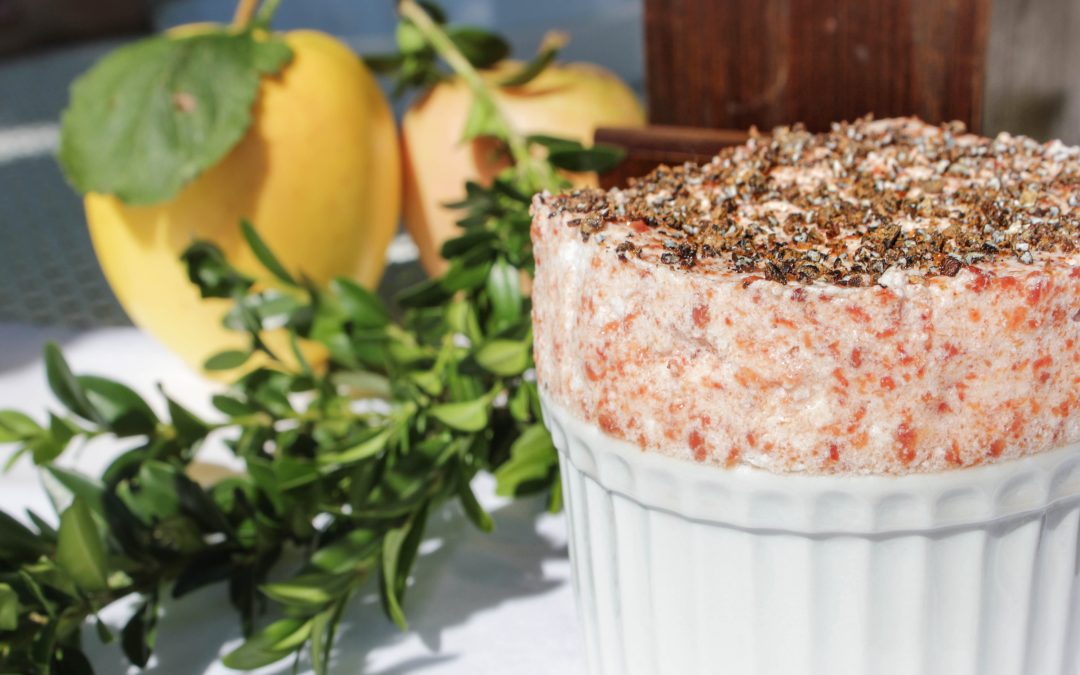 Soufflé glacé à la pâte de coing et à la cardamome