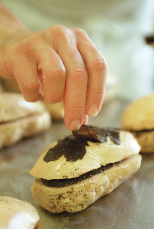 Foie gras de canard frais aux truffes 14% – Image 2